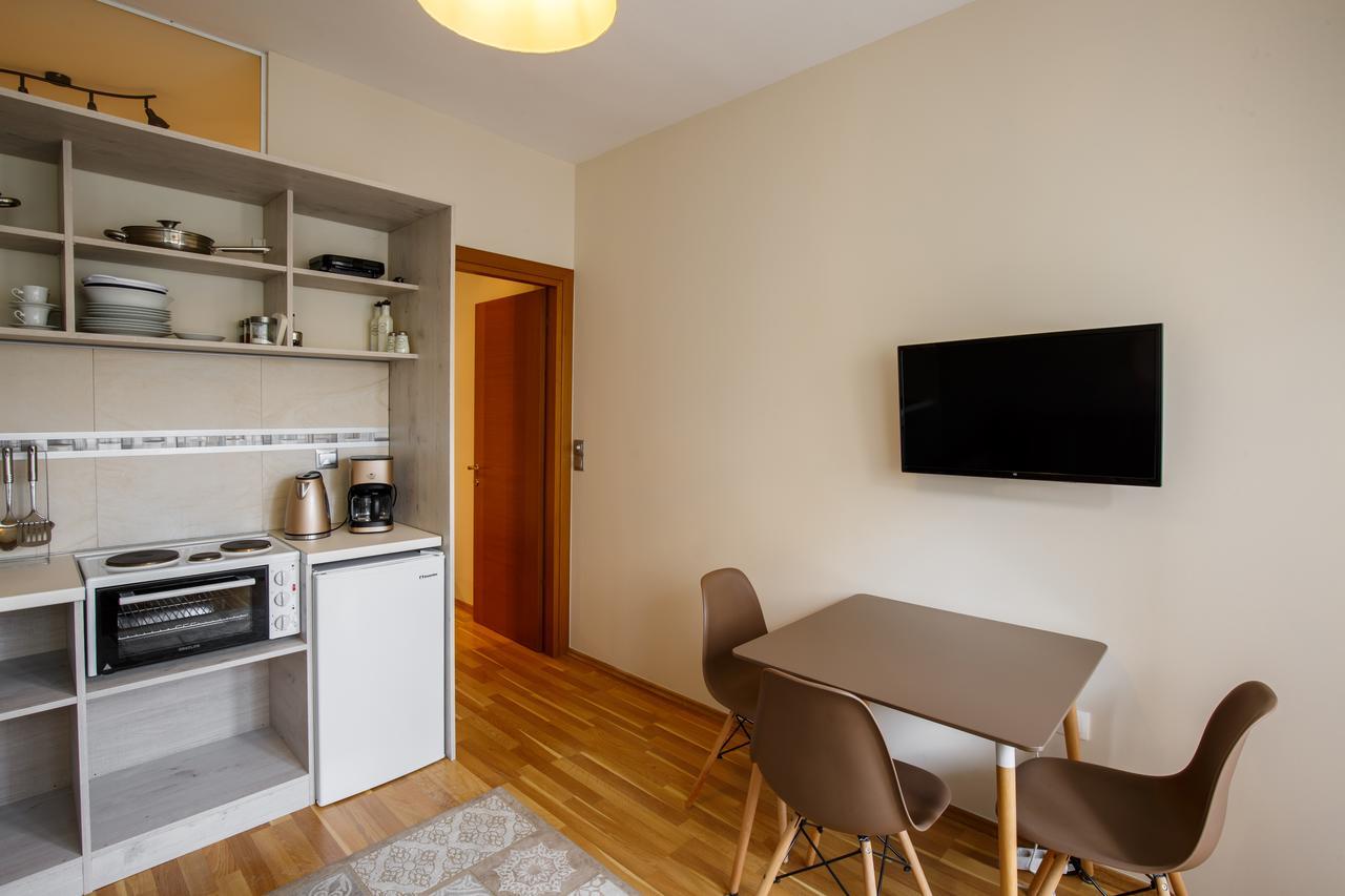 Evel'S Home Suites Thessaloníki Ngoại thất bức ảnh