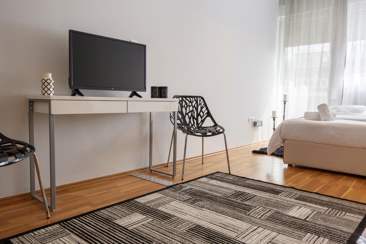 Evel'S Home Suites Thessaloníki Ngoại thất bức ảnh