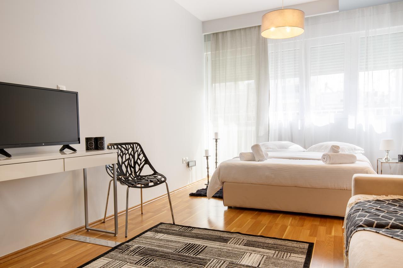 Evel'S Home Suites Thessaloníki Ngoại thất bức ảnh