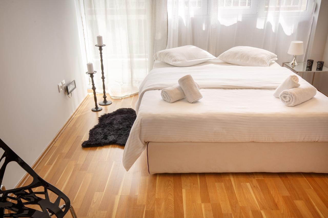 Evel'S Home Suites Thessaloníki Ngoại thất bức ảnh